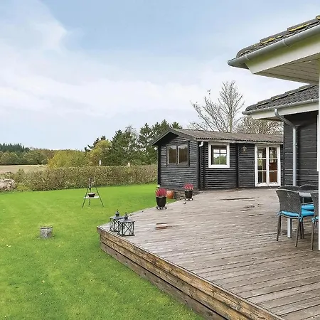 Holiday home Three-bedroom Holiday In *